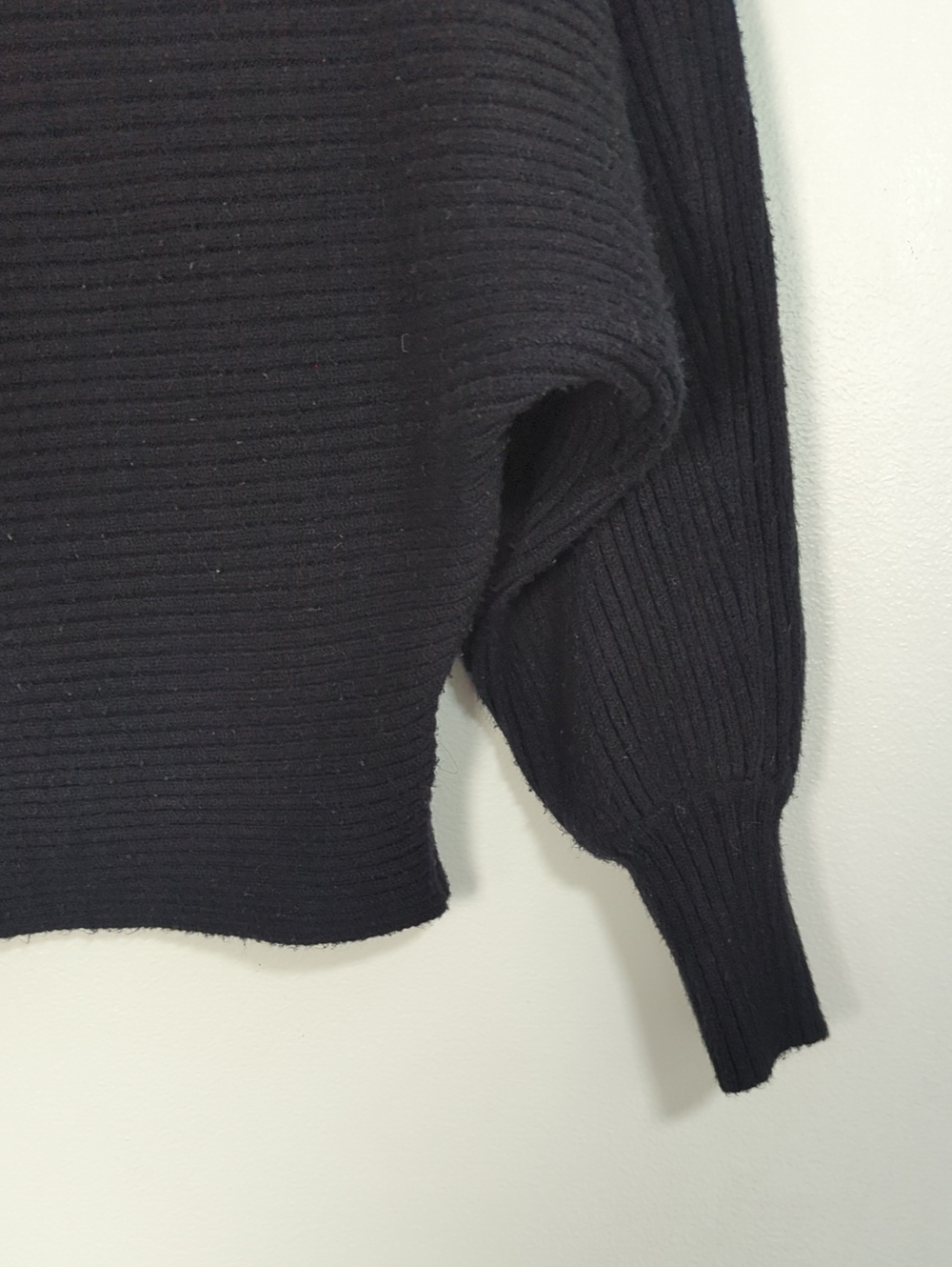 Anthropologie Black Ribbed Knit Batwing Dolman Sleeve Boatneck Sweater Size XS - Picture 3 of 6
